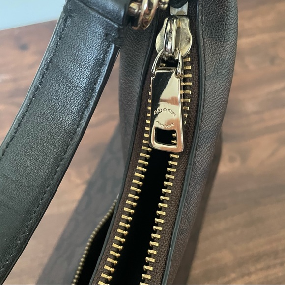 Coach Hobo Bag - Picture 6 of 16